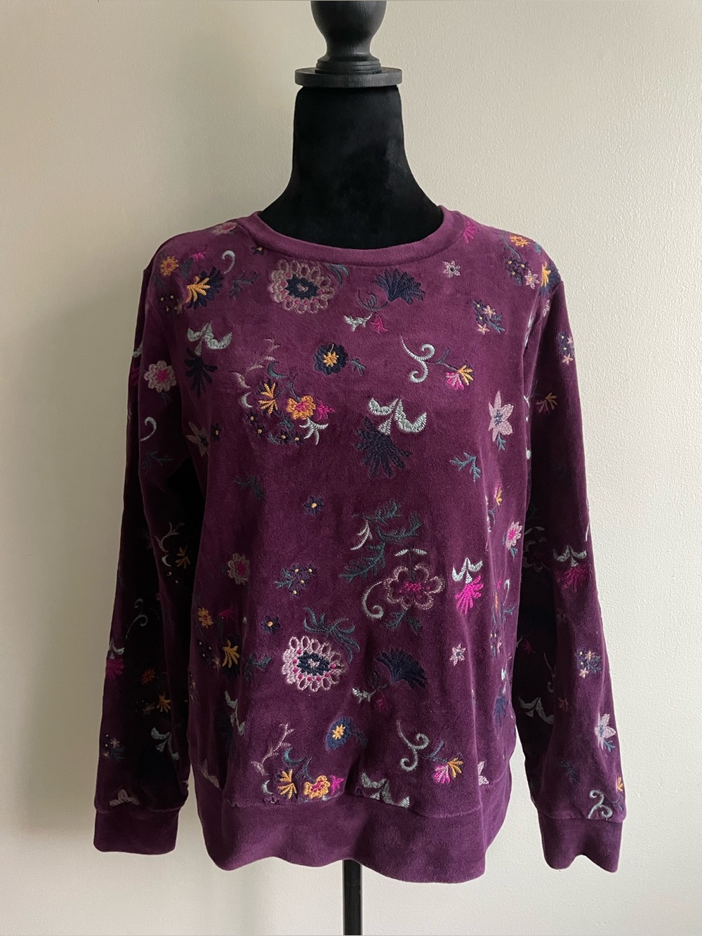 TWIK by Simons Embroidered Velour Sweatshirt Plum Floral Boho M
